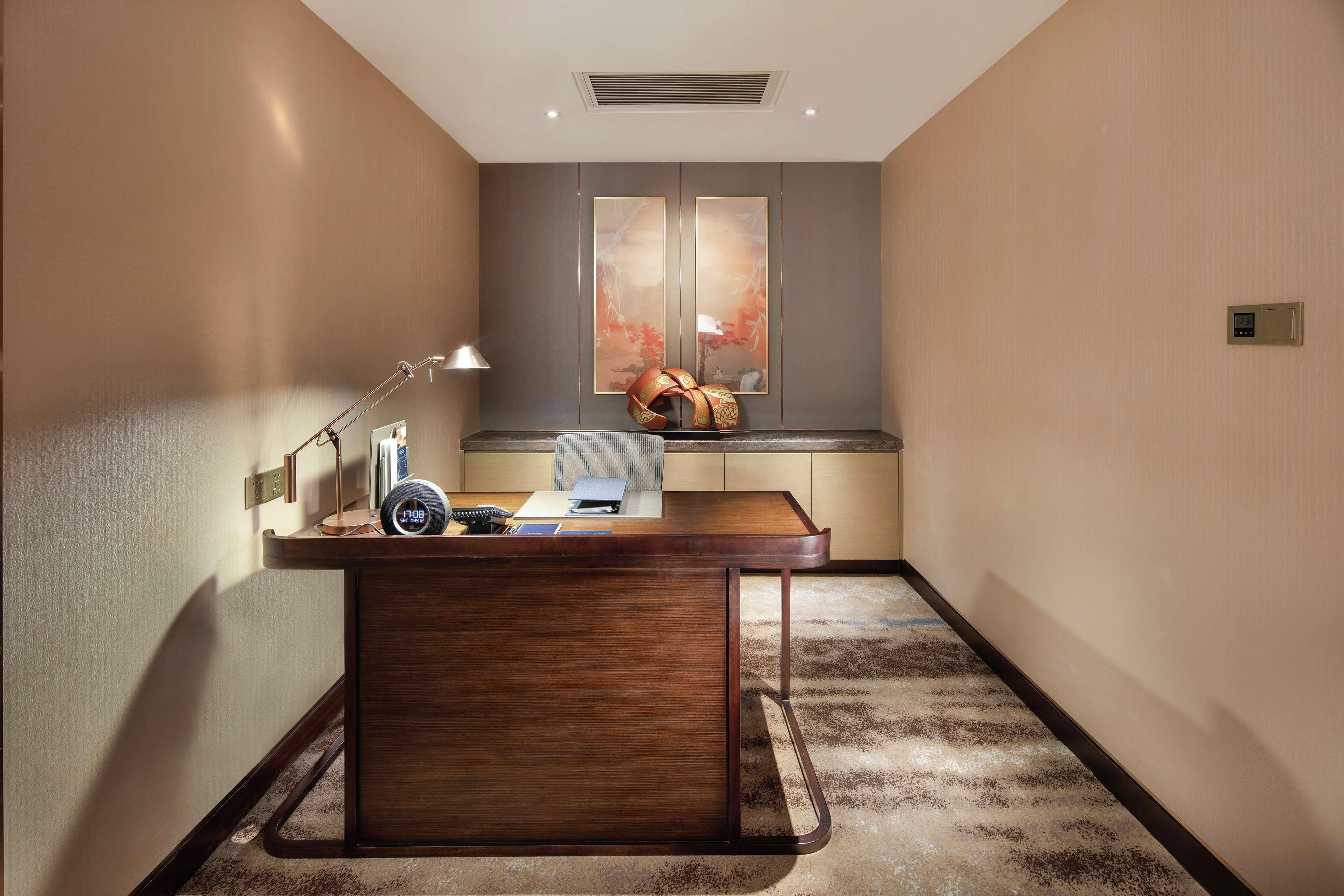 Hotel Hilton Shenyang Esterno foto