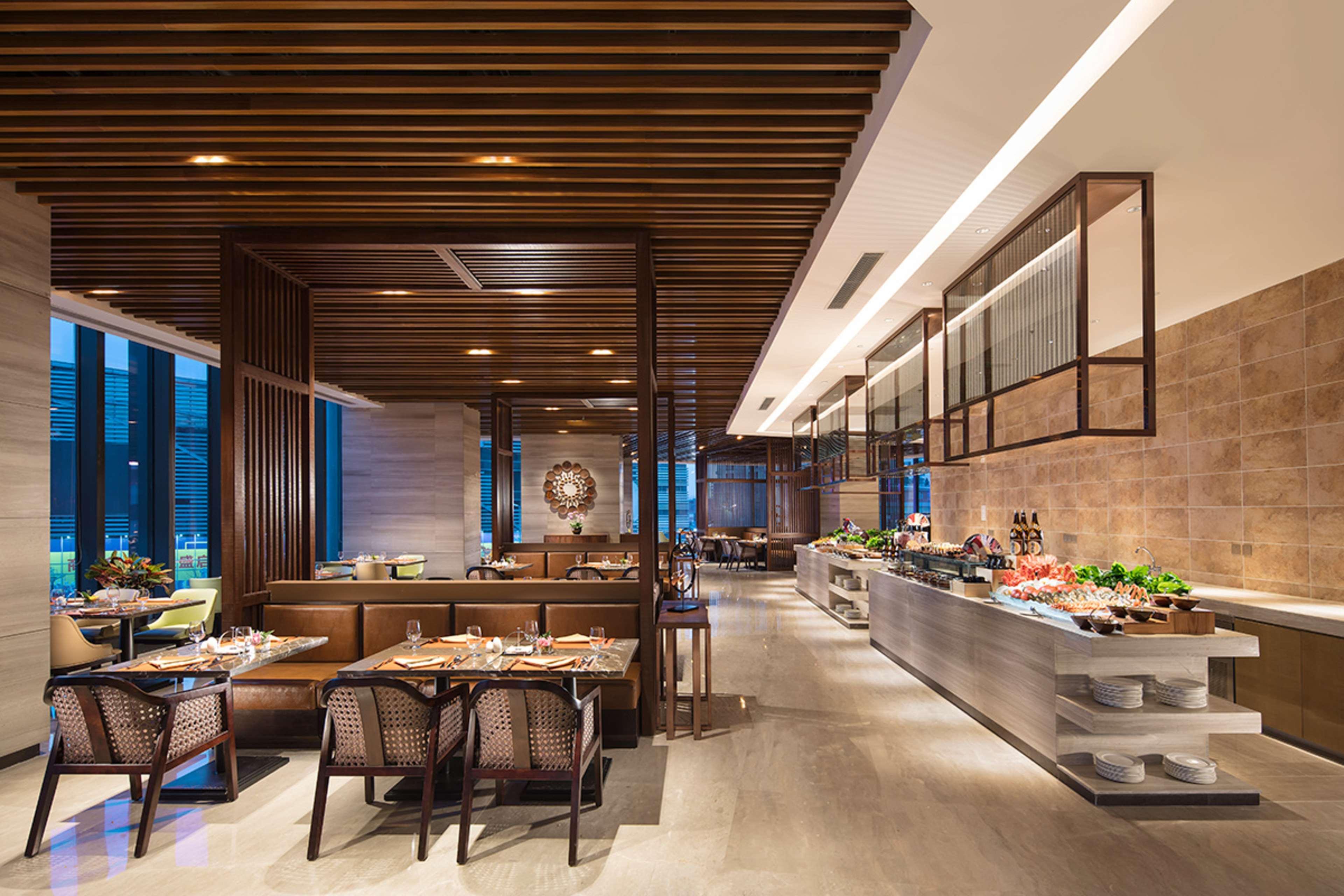 Hotel Hilton Shenyang Esterno foto