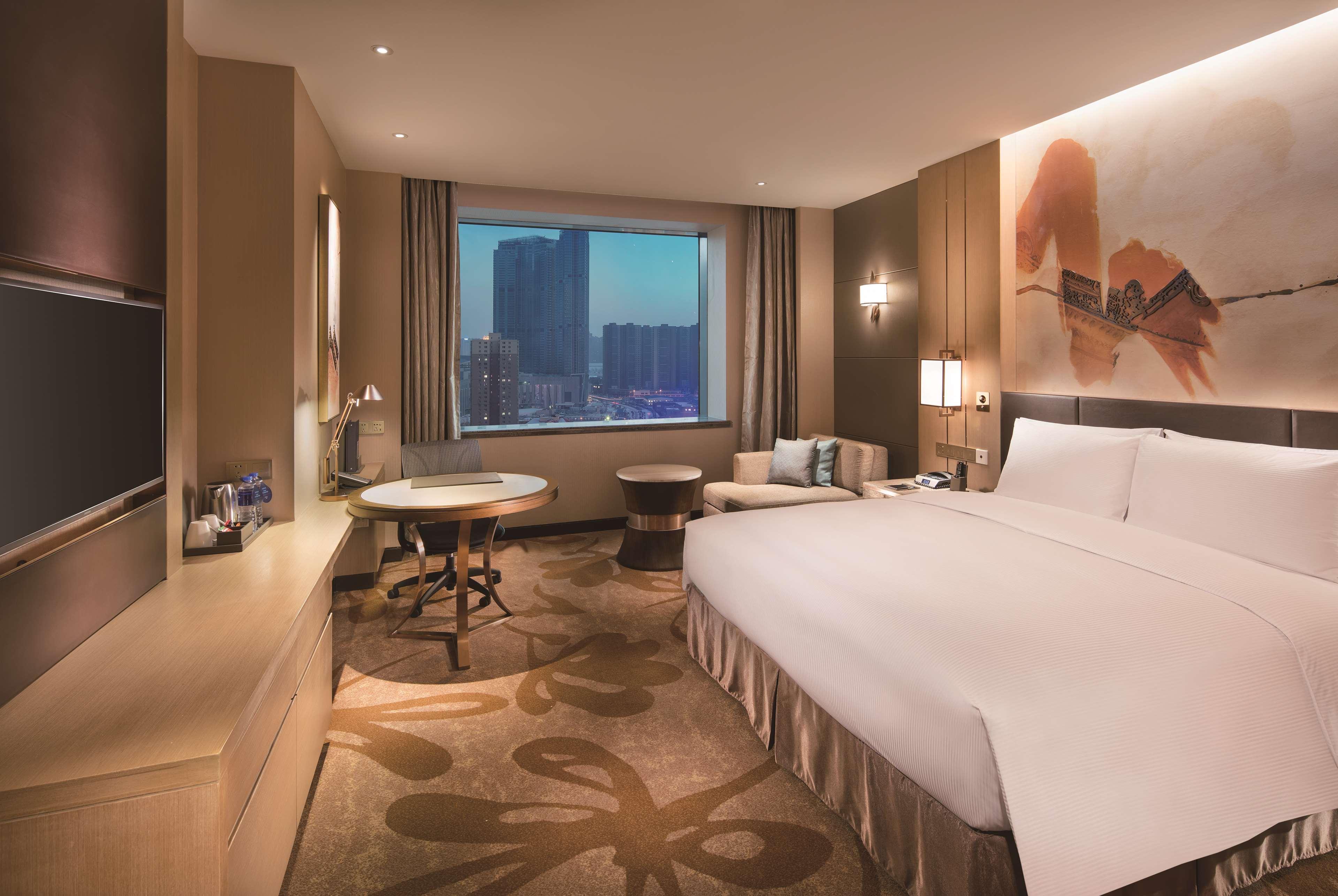 Hotel Hilton Shenyang Esterno foto