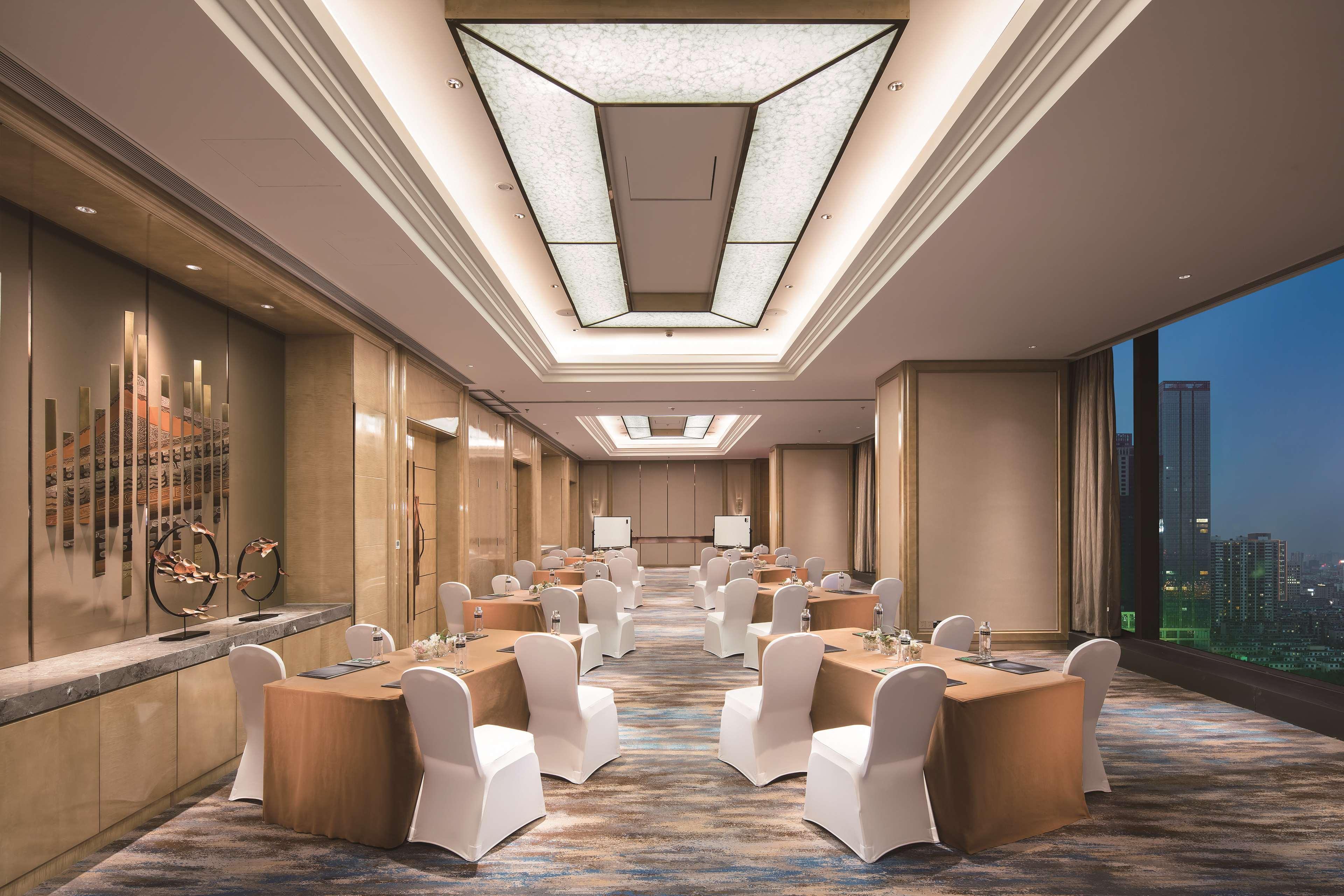 Hotel Hilton Shenyang Esterno foto