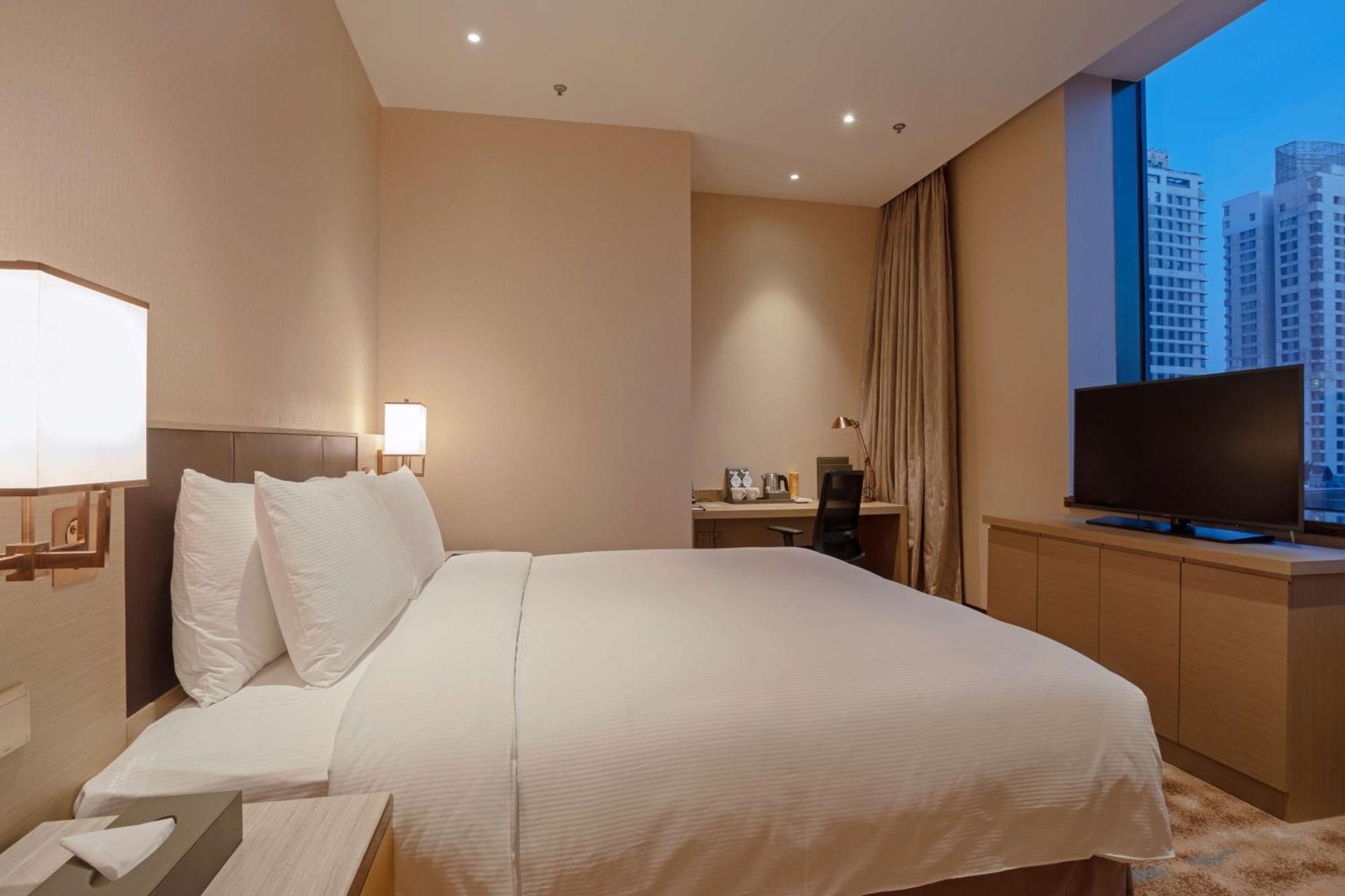 Hotel Hilton Shenyang Esterno foto